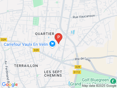 parking CC Sept chemins Vaulx-en-Velin