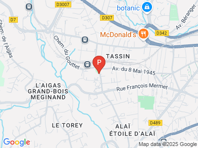 parking Poste annexe Tassin-la-Demi-Lune